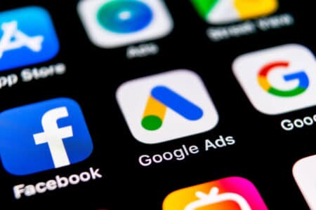 Google Ads czy Meta Ads – co wybrać w 2025 roku? Google Ads czy Meta Ads
