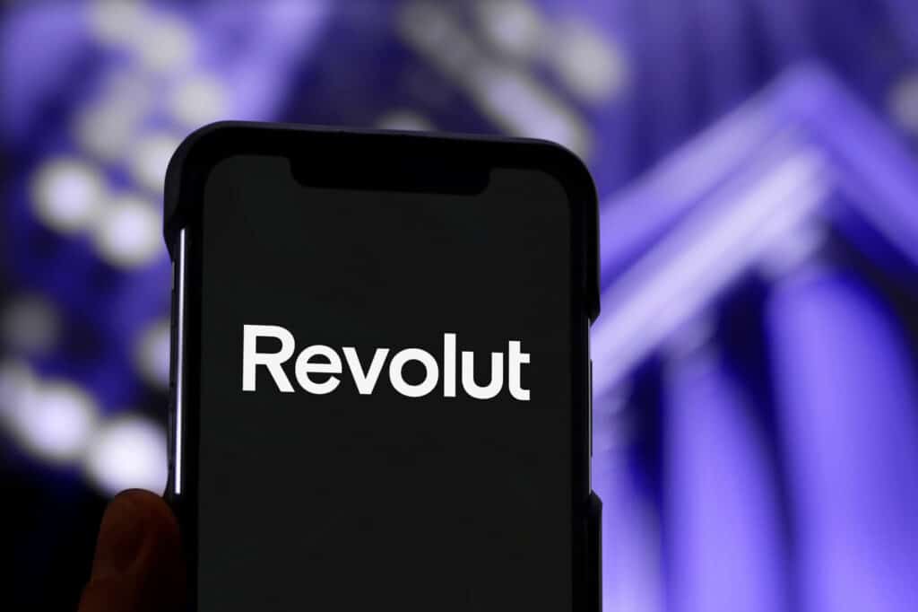 Jak działa Revolut - Praktyczny przewodnik dla początkujących