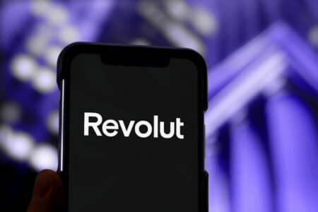 Jak działa Revolut: Praktyczny przewodnik dla początkujących 2026 Jak działa Revolut - Praktyczny przewodnik dla początkujących