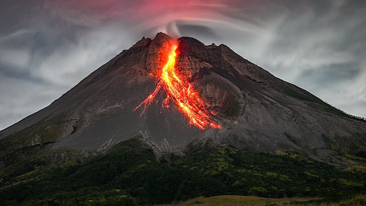 Erupcja wulkanu Merapi (2010)
