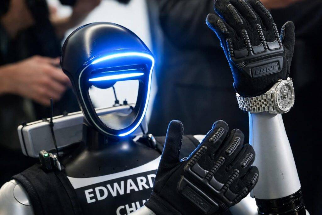 Edward Warchocki – humanoidalny robot influencer