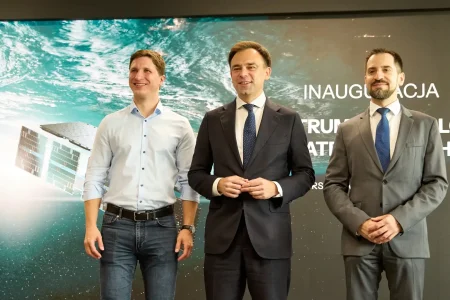 ICEYE otwiera Centrum Technologii Satelitarnych w Warszawie. Źródło: ICEYE