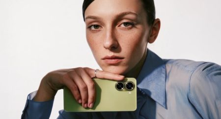 Mivi One 5G w zielonej wersji – pierwszy smartfon marki Mivi. Źródło: Mivi