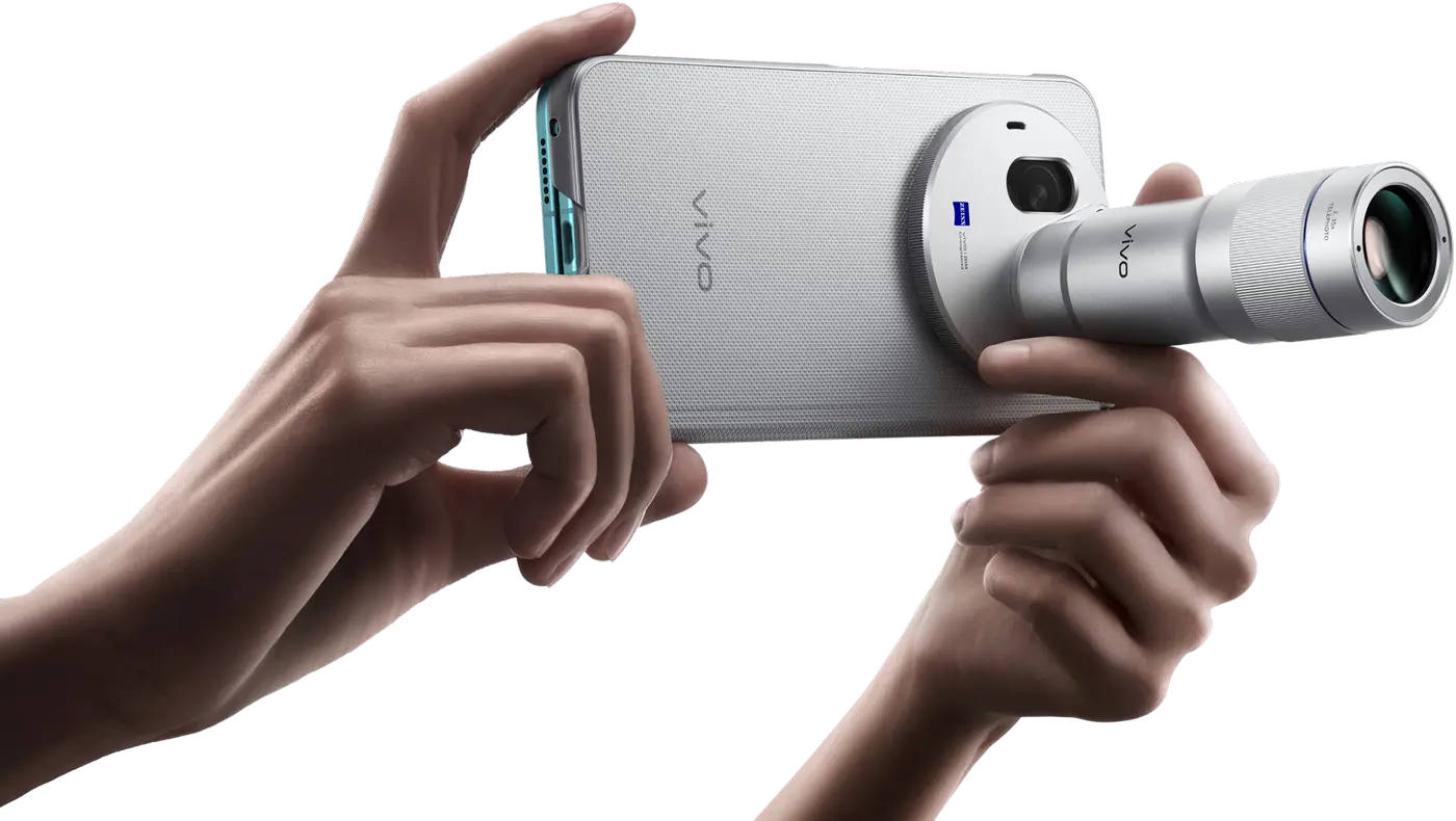vivo X Fold6 z telekonwerterem ZEISS do fotografii z dużym przybliżeniem. Źródło: vivo